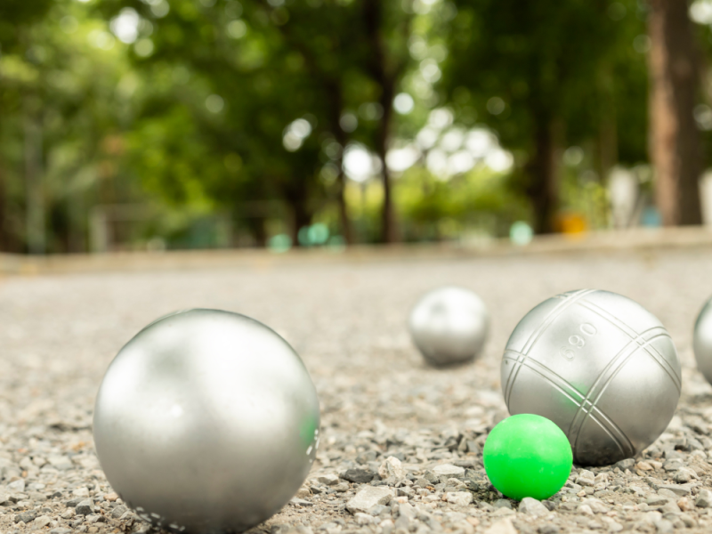 ERÖFFNUNGSTAG: Allez les Boules - Boulespielen zum ausprobieren für Jede(n)