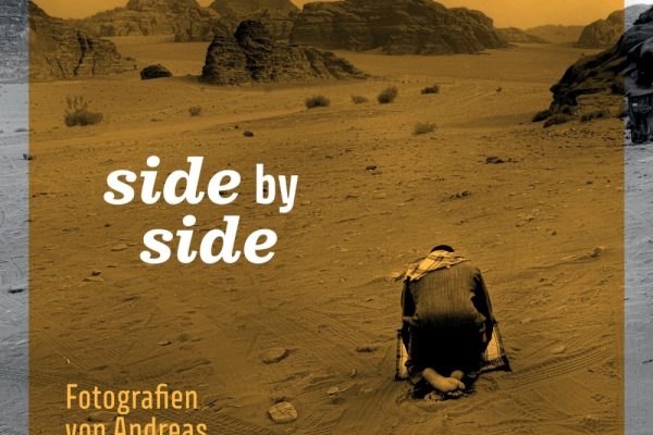 Foto-Ausstellung: "side by side" - Exklusiv für Grünes Herz Mitglieder